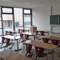 Klassenzimmer im neuen Trakt der Grundschule Feyen.