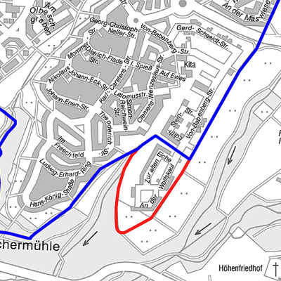 Der Ausschnitt aus dem Stadtplan zeigt die künftige Grenze zwischen den Grundschulbezirken Tarforst und Irsch (blau markiert) im Vergleich mit der alten (rote Linie). Die Änderung gilt für zwei Straßen. Karte: Amt für Bodenmanagement und Geoinformation