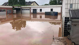 Von den Hochwasser in Ehrang waren auch verschiedene Firmengrundstücke betroffen, darunter in der Quinter Straße. 